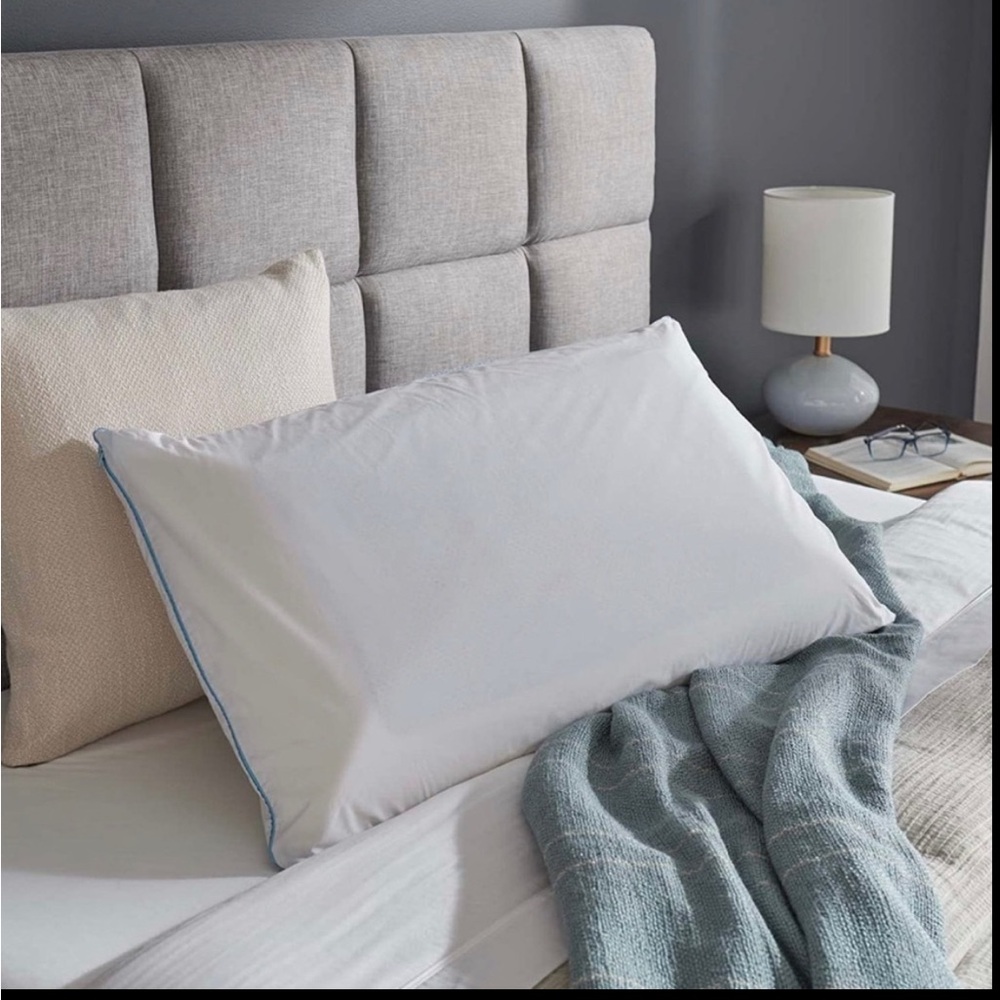 Cooling Queen Tempur-Pedic Cloud Cooling/Hot flashes Pillow